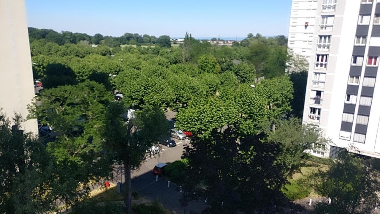 Sawaddee Appartement *